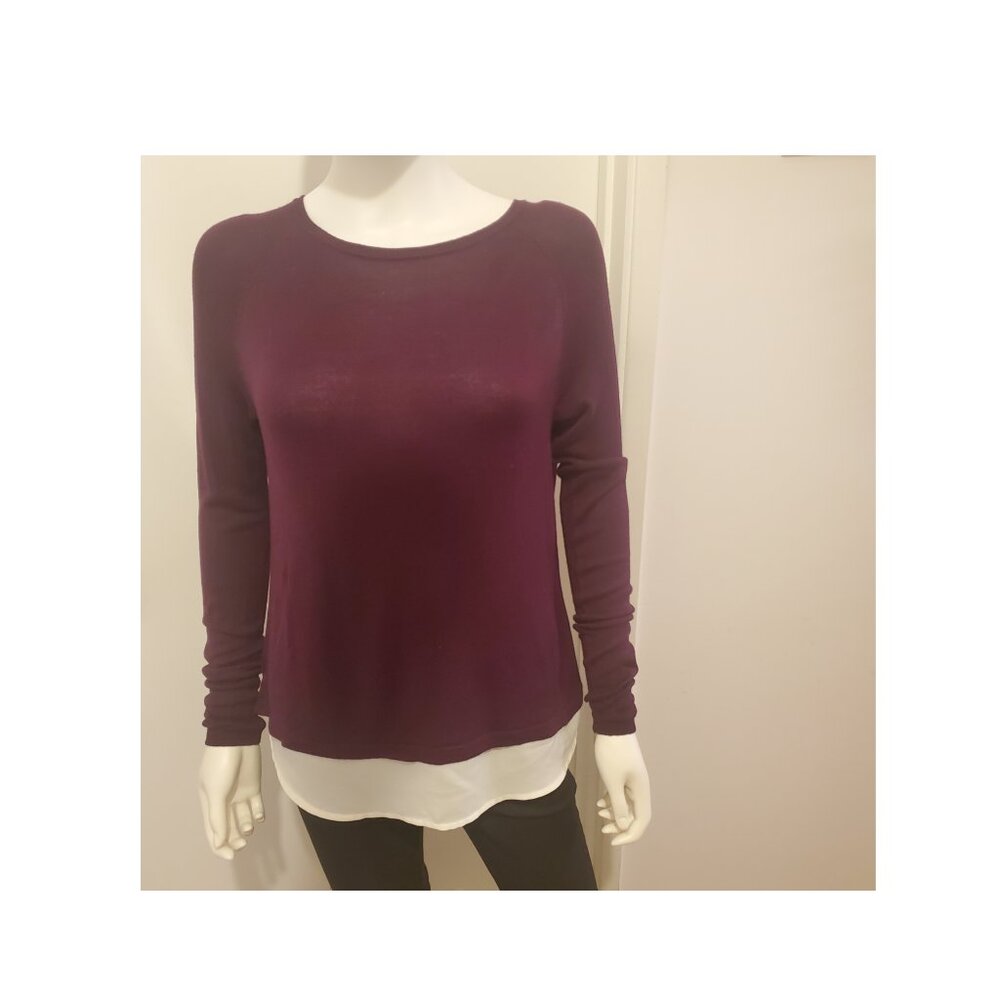 Size Small Maroon Sweater with white lining underneath